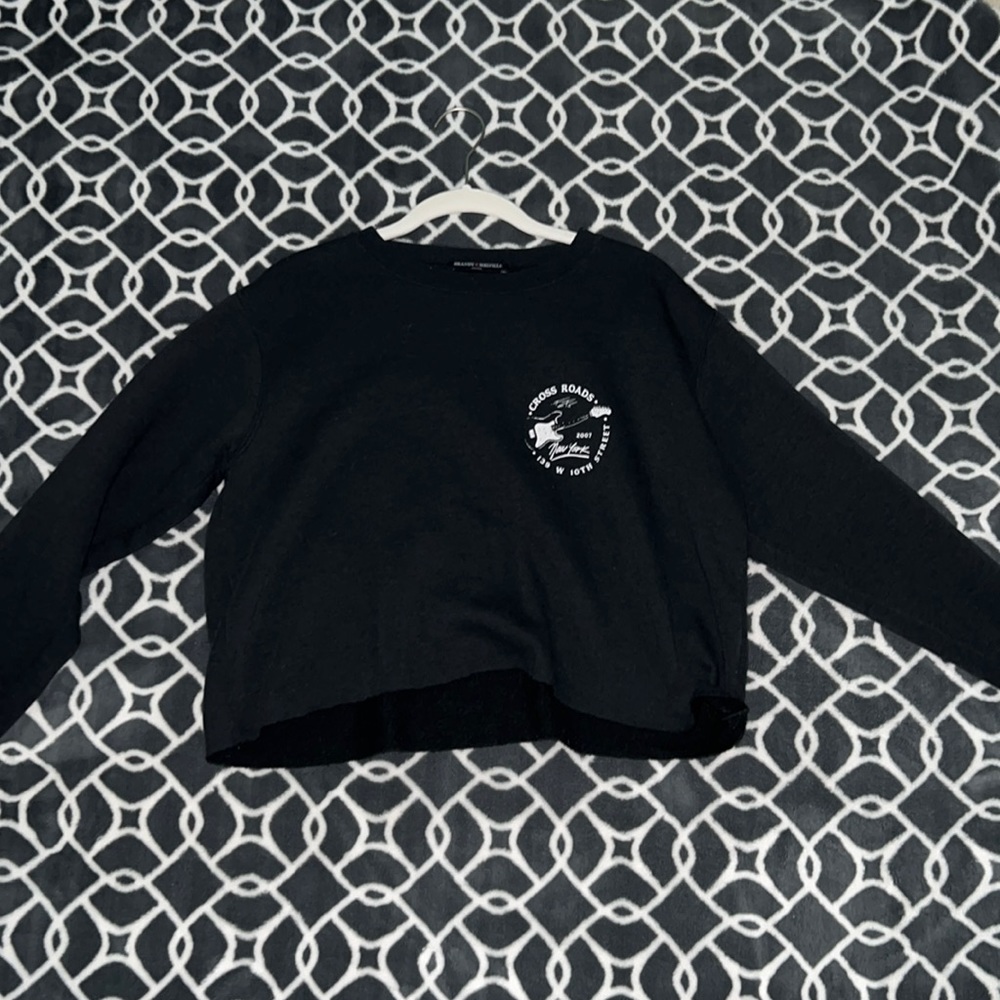 Brandy Melville Black Crossroads Sweater